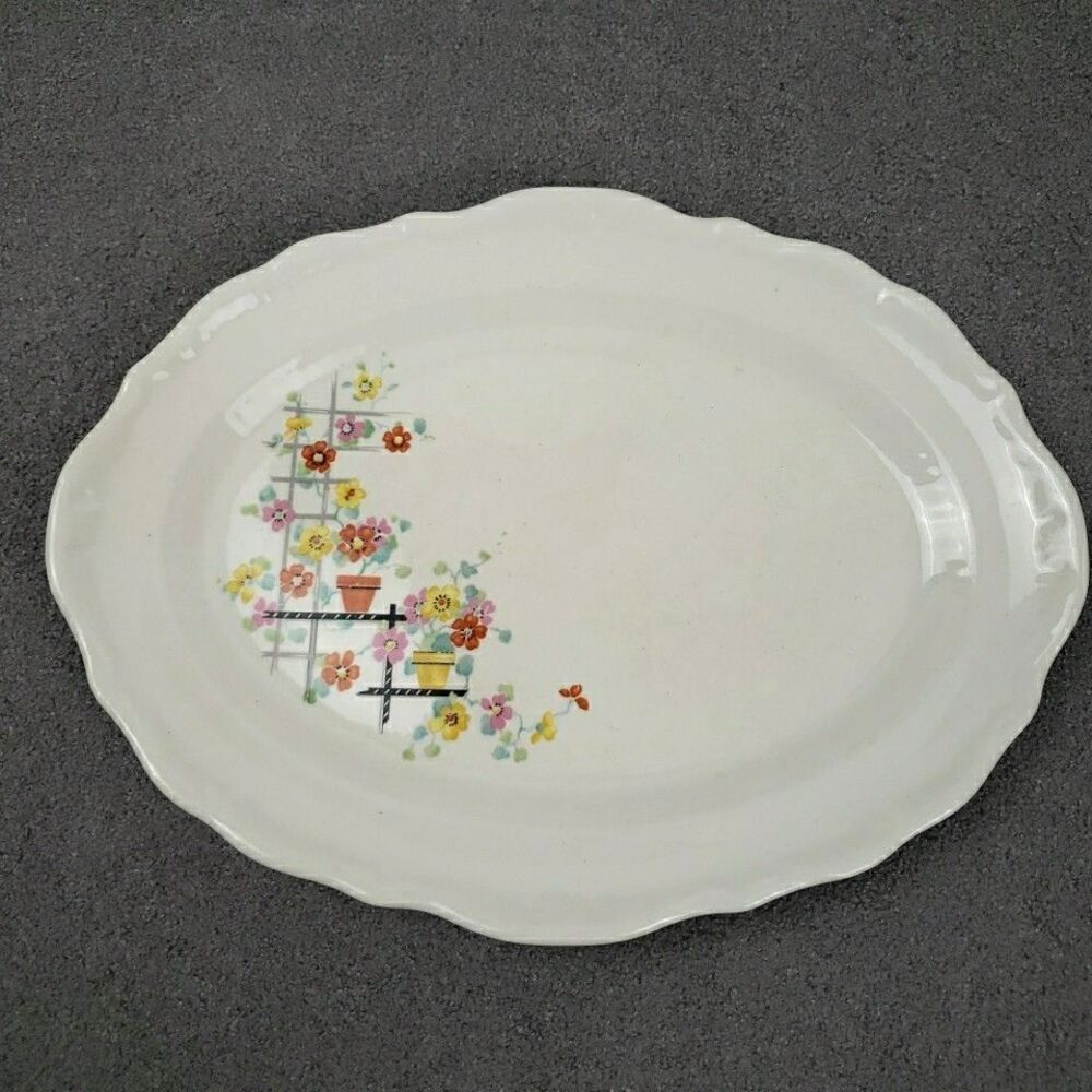 Edwin M Knowles Yorktown Oval Platter Flowers Lattice 11" Plate